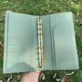 Terminkalender A6 aus vollnarbigem Leder, personalisiert, 6-Ringbuch, nachfüllbar, Reisetagebuch, Skizzenbuch mit individueller Gravur