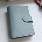 Reliure en cuir pleine fleur A6, organiseur rechargeable 6 anneaux, carnet de voyage, carnet de croquis avec gravure personnalisable