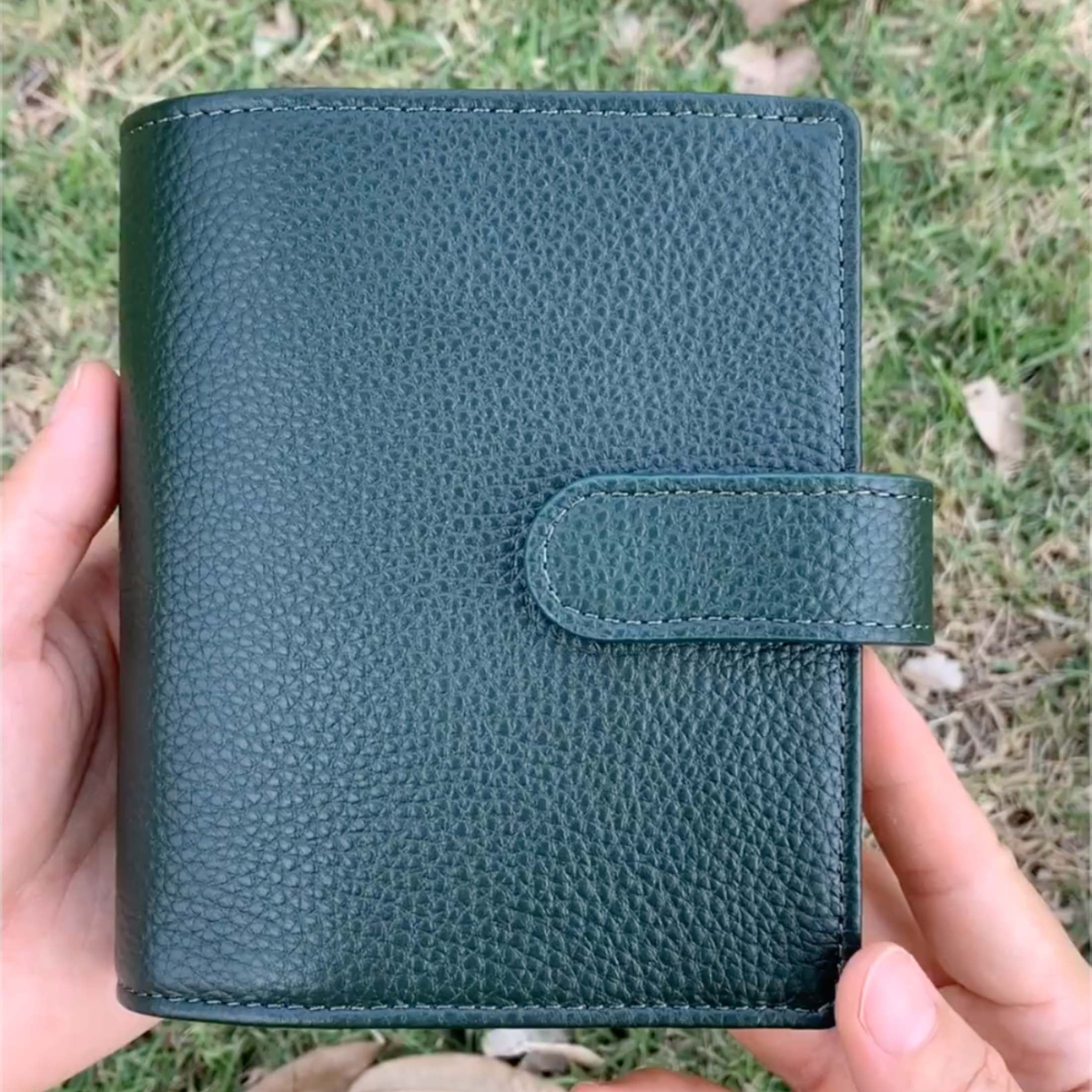 Vollnarbenleder A7 Planer 6-Ring nachfüllbarer Organizer Reisetagebuch Skizzenbuch mit individueller Gravur