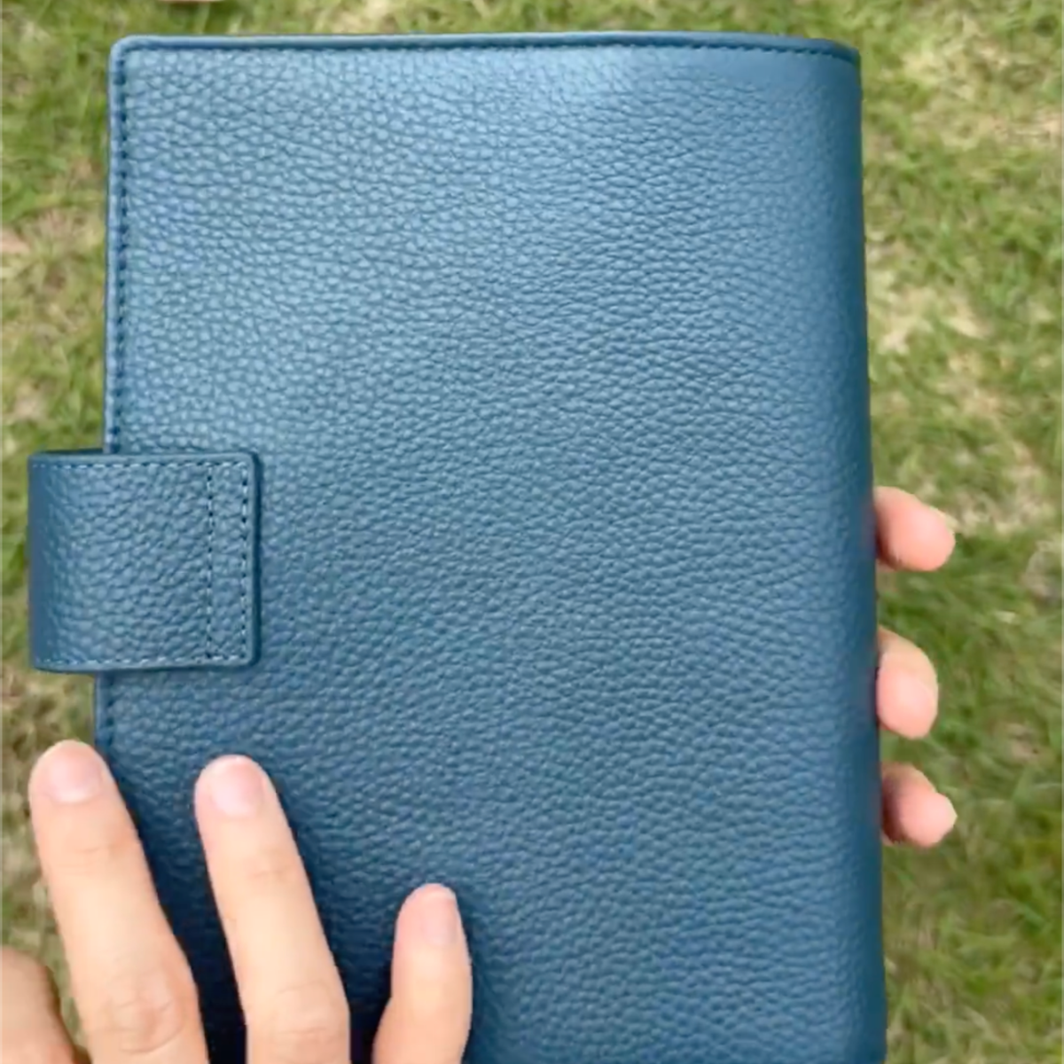 Full Grain Leather Binder A6 6-Ring Refillable A6FC Planner in Navy Blue and Olive Green Travelers Journal Sketchbook with Custom Engraving