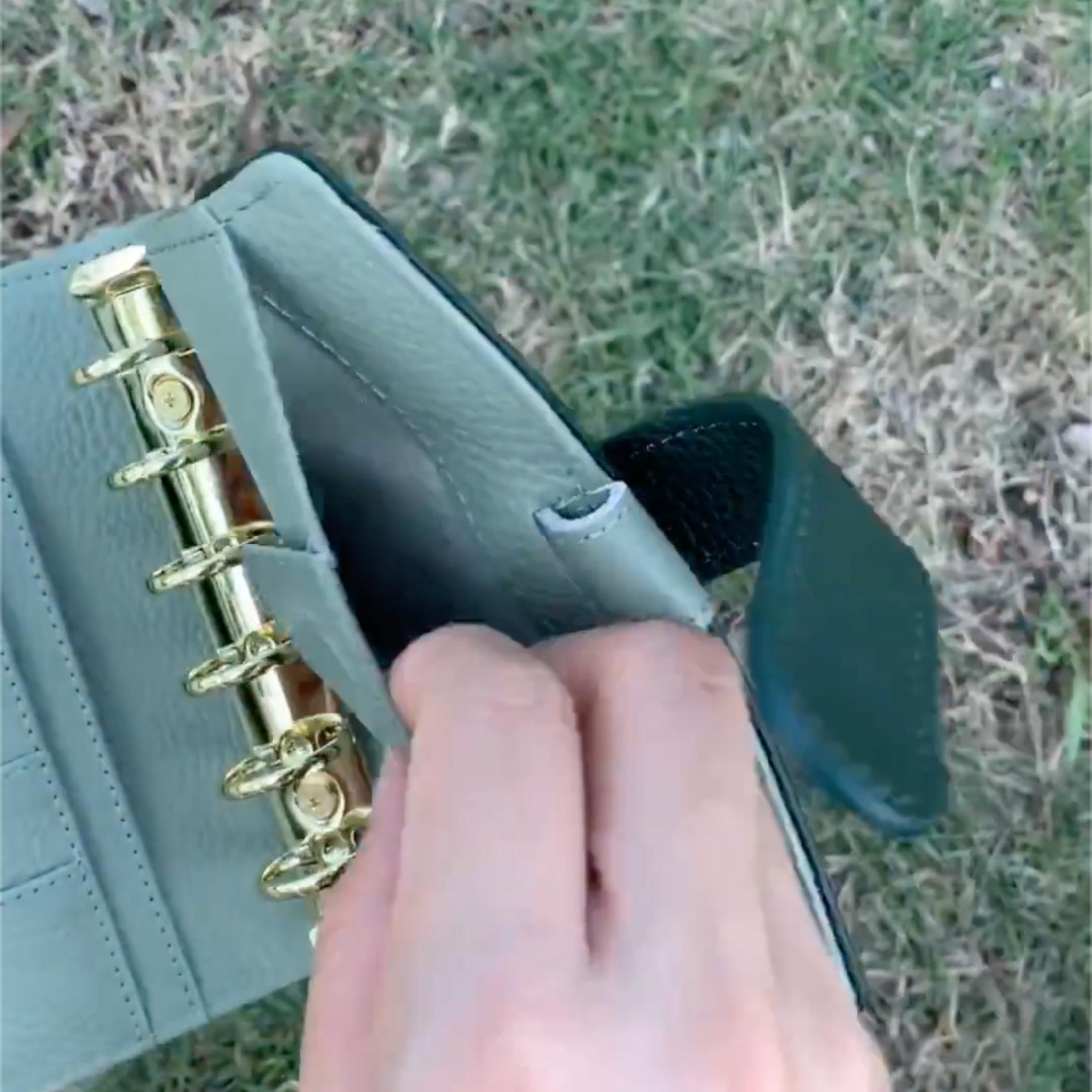 Vollnarbenleder A7 Planer 6-Ring nachfüllbarer Organizer Reisetagebuch Skizzenbuch mit individueller Gravur