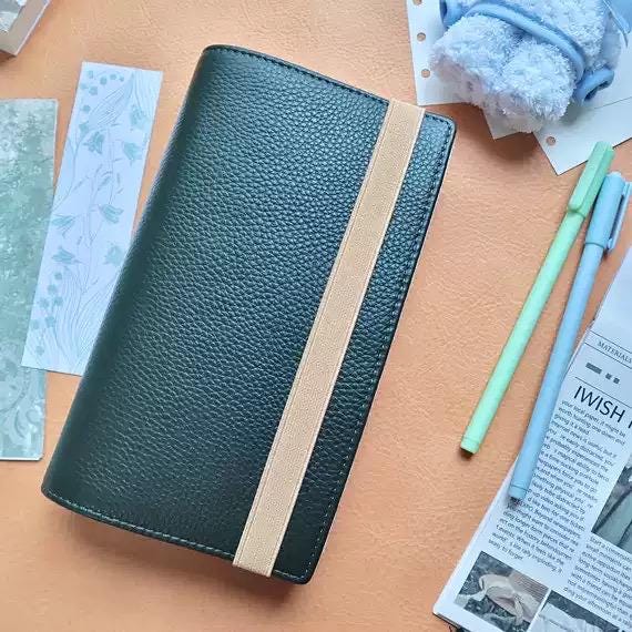 Vollnarbiges Lederplaner A6 Personal 6-Ring nachfüllbarer Organizer Reisejournal Skizzenbuch mit individueller Gravur