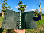 Notizbuch aus Vollnarbenleder A6, 6-Ring-Nachfüllplaner, Reisetagebuch, Skizzenbuch mit anpassbarer Gravur