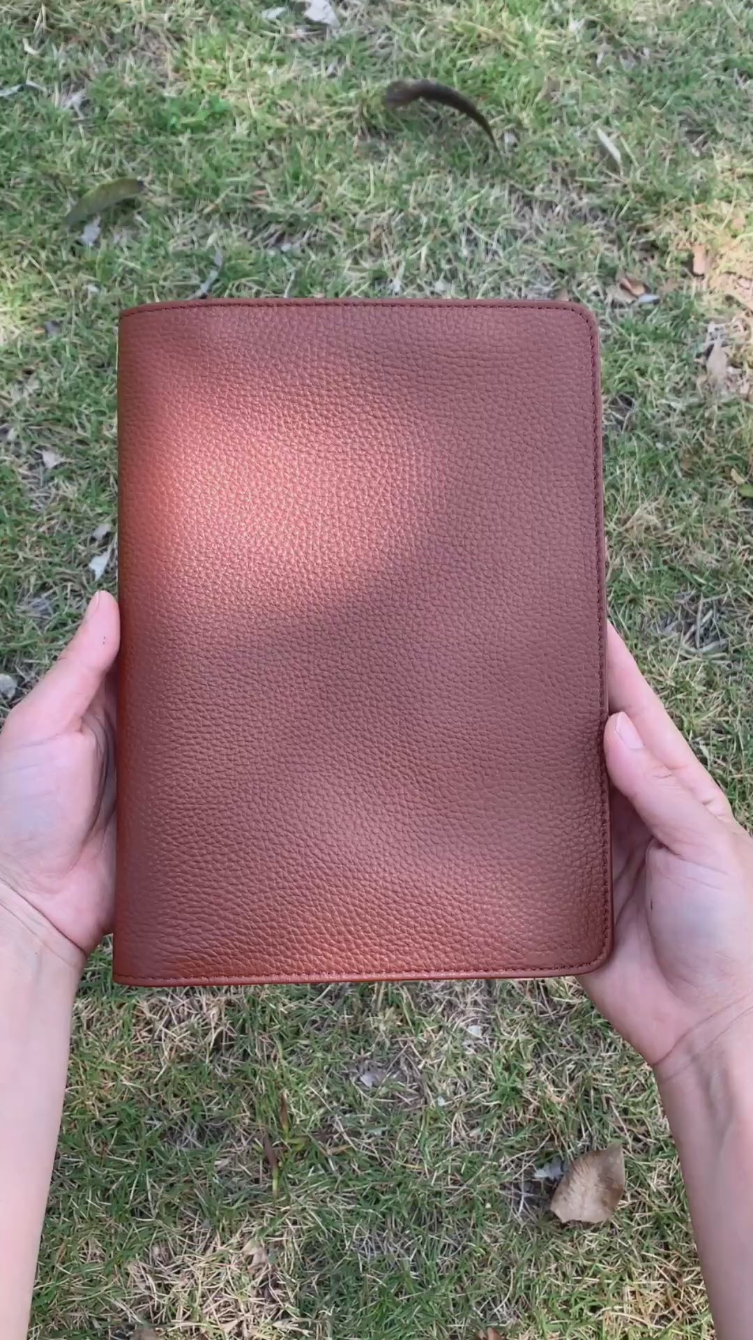 A5 Organizer aus Vollnarbenleder, Reisetagebuch, Skizzenbuch, Aktenordner mit individueller Gravur